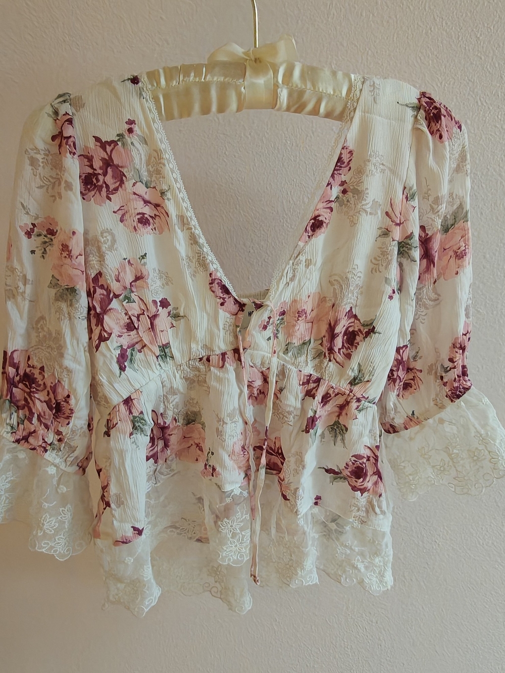 Hollister Cream Floral V-Neck Peplum Blouse with Pink Roses